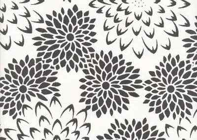 Chrysanthemums – Black/White